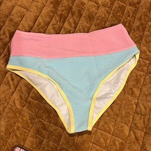 Pink Lily Women’s Pastel Colorblock Bottoms